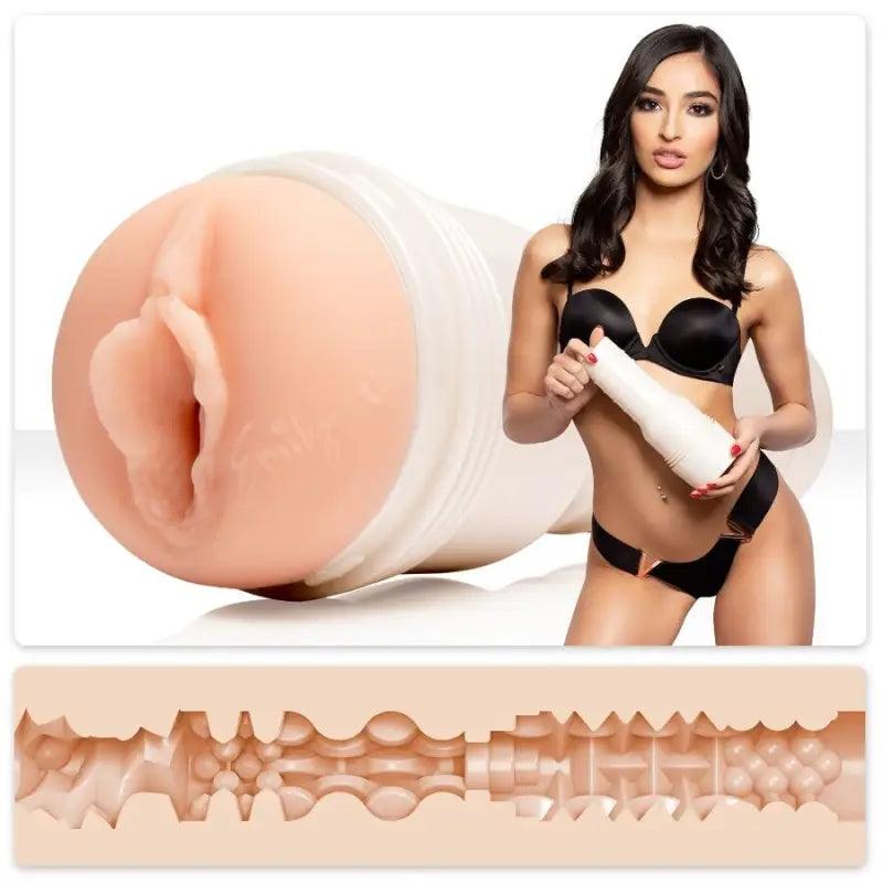 FLESHLIGHT GIRLS - EMILY WILLIS SQUIRT VAGINA - Optelum
