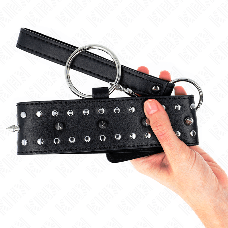 KINK - COLLAR CON CORREA 65 CM CON TACHUELAS PLATEADAS MODELO 1 AJUSTABLE 36-43 CM X 5 CM - Optelum