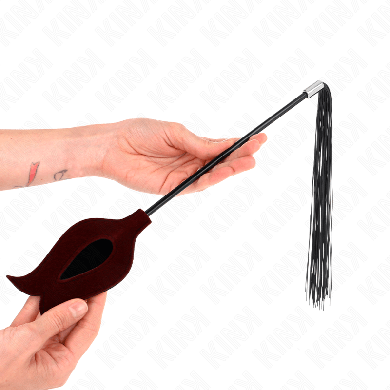 KINK - LÁTIGO DE BORLA DE SILICONA CON FORMA DE ROSA 45 CM - Optelum
