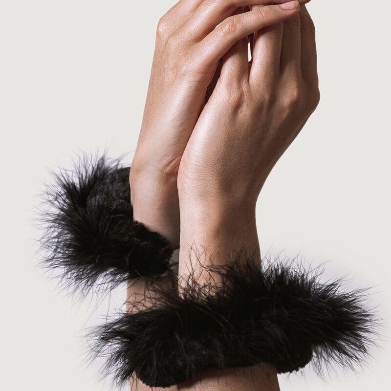 ADRIEN LASTIC - ESPOSAS METAL CON PLUMAS NEGRO - Optelum