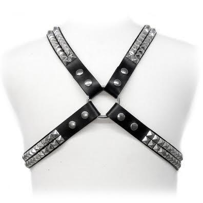 LEATHER BODY - PYRAMID STUD HARNESS - Optelum